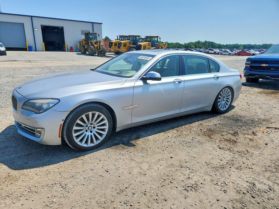 56836606 :رقم المزاد ، WBAYE8C5XDD131703 vin ، 2013 Bmw 750 مزاد بيع