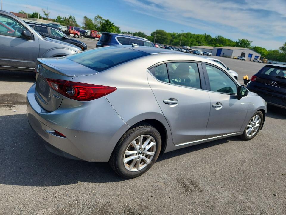 58788016 :رقم المزاد ، 3MZBM1V7XFM145820 vin ، 2015 Mazda 3 مزاد بيع