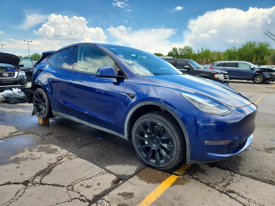 Продажа на аукционе авто 2023 Tesla Model Y, vin: 7SAYGDEEXPA142233, номер лота: 59082756