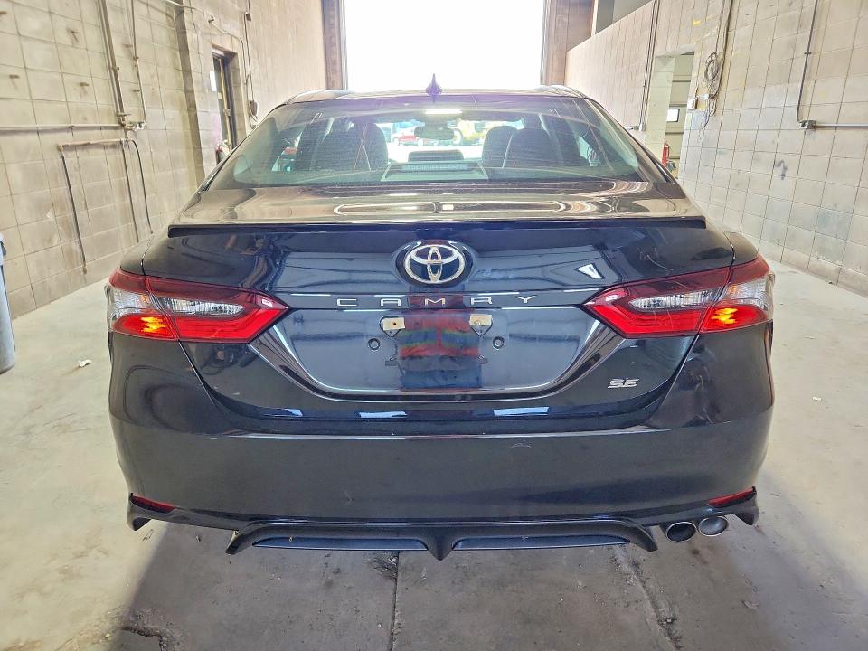 Auction sale of the 2022 Toyota Camry, vin: 4T1T11AK1NU638740, lot number: 56079276
