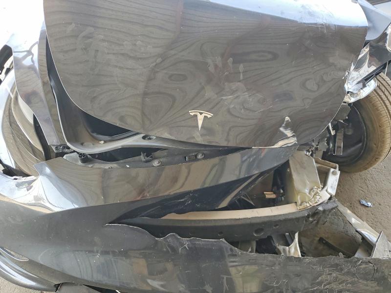 56103536 :رقم المزاد ، 7SAYGDED2RF193609 vin ، 2024 Tesla Model Y مزاد بيع