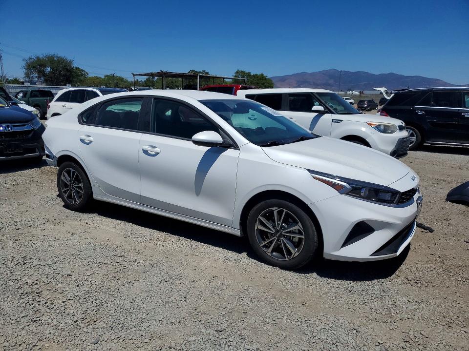 57595026 :رقم المزاد ، 3KPF24AD3RE799449 vin ، 2024 Kia Forte مزاد بيع