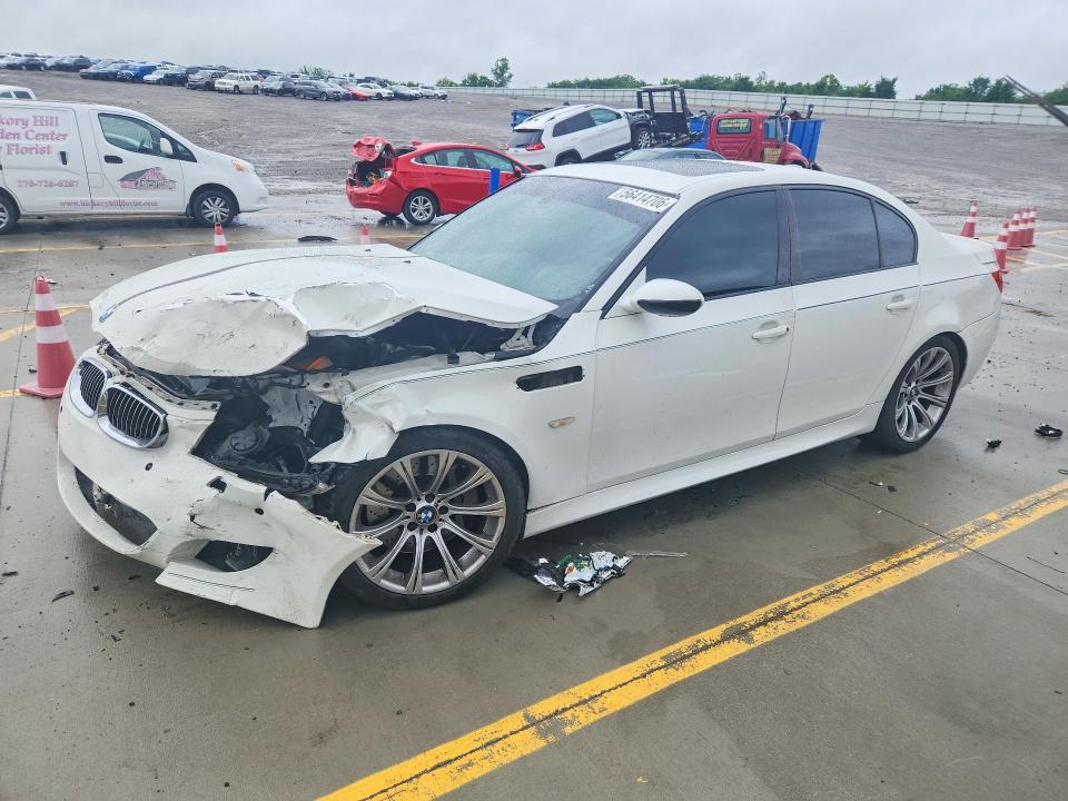 2007 Bmw M5 მანქანა იყიდება აუქციონზე, vin: WBSNB93557CX07060, აუქციონის ნომერი: 56414706