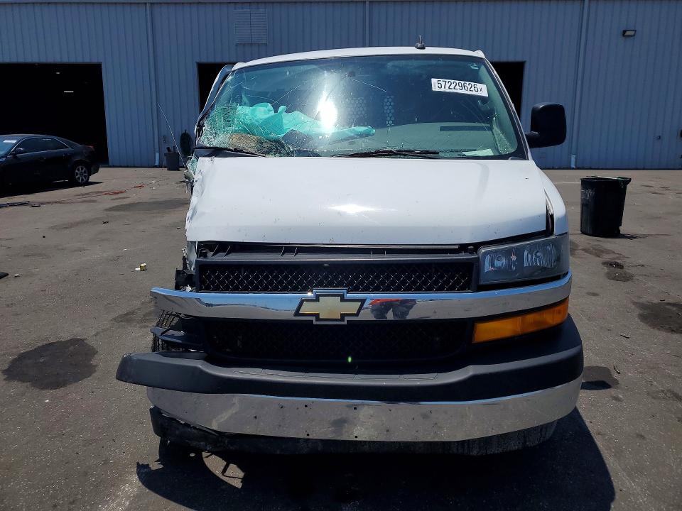 Продаж на аукціоні авто 2022 Chevrolet Express G2500, vin: 1GCWGAFP9N1169256, номер лоту: 57229626