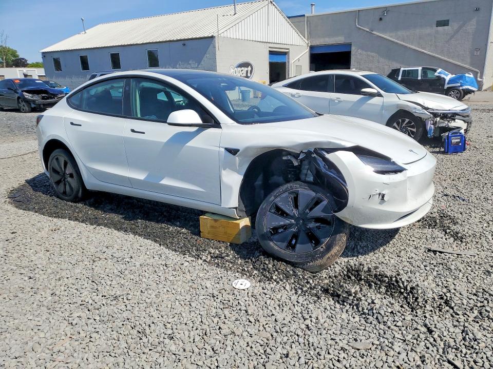 56496276 :رقم المزاد ، 5YJ3E1EA3RF869177 vin ، 2024 Tesla Model 3 مزاد بيع