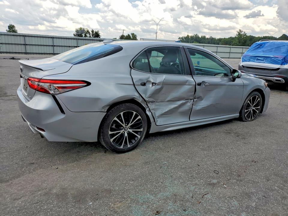 2019 Toyota Camry მანქანა იყიდება აუქციონზე, vin: 4T1B11HK6KU791420, აუქციონის ნომერი: 58989526