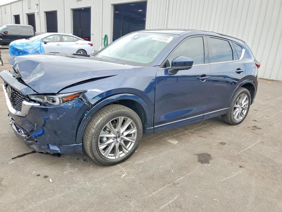 Продажа на аукционе авто 2025 Mazda Cx-5, vin: JM3KFBEMXS0547401, номер лота: 57950996