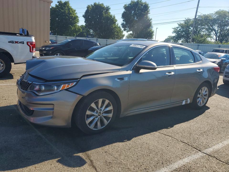 Продаж на аукціоні авто 2016 Kia Optima, vin: 5XXGU4L31GG097198, номер лоту: 58651746