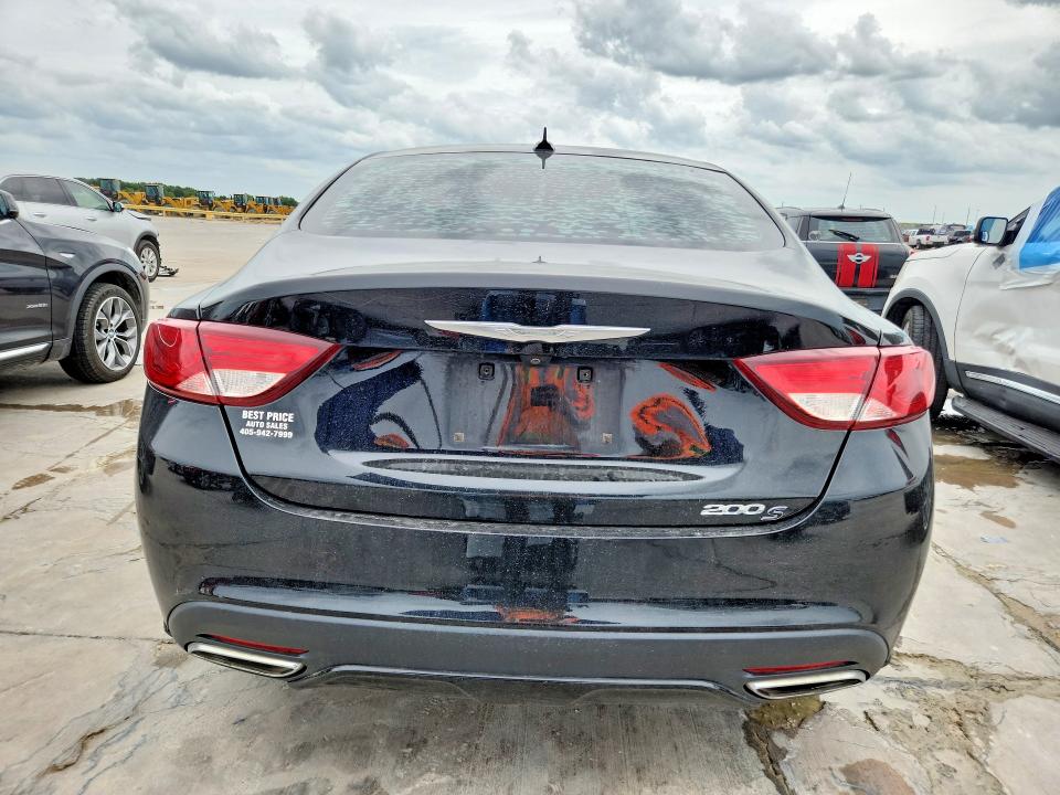58110556 :رقم المزاد ، 1C3CCCBG2GN138673 vin ، 2016 Chrysler 200 مزاد بيع