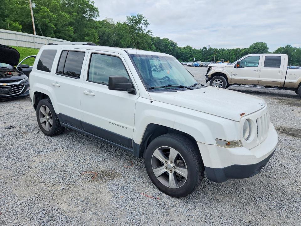 56684766 :رقم المزاد ، 1C4NJRFB5HD205818 vin ، 2017 Jeep Patriot مزاد بيع