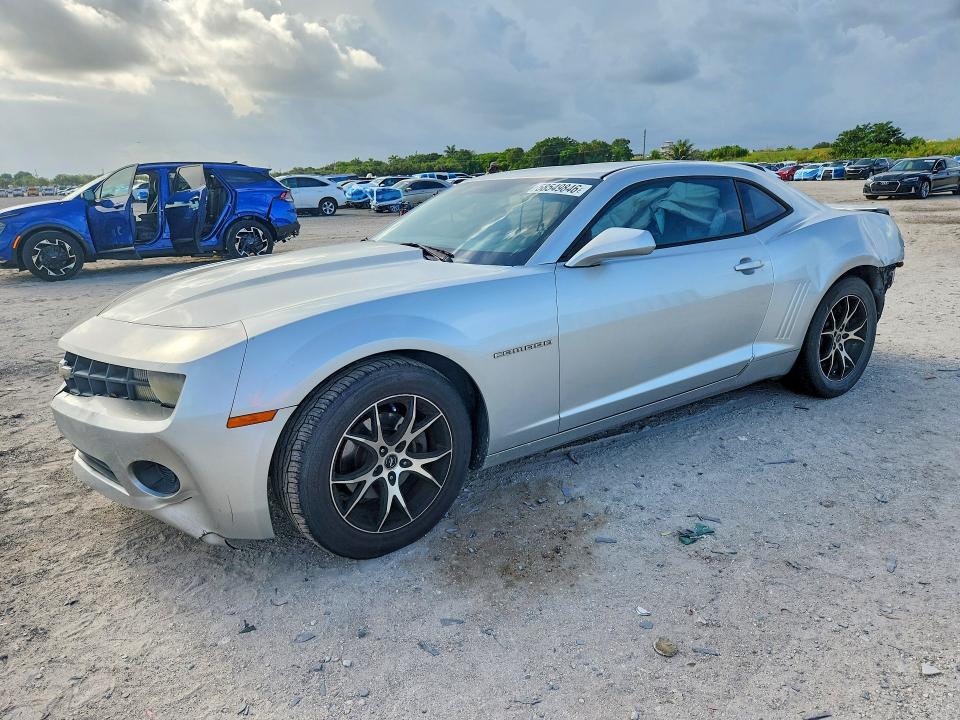 Продажа на аукционе авто 2013 Chevrolet Camaro, vin: 2G1FA1E37D9121208, номер лота: 58549846