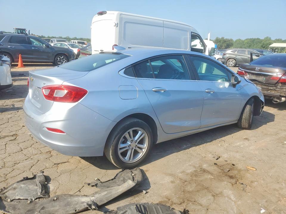 2017 Chevrolet Cruze მანქანა იყიდება აუქციონზე, vin: 1G1BE5SM0H7213856, აუქციონის ნომერი: 59008806