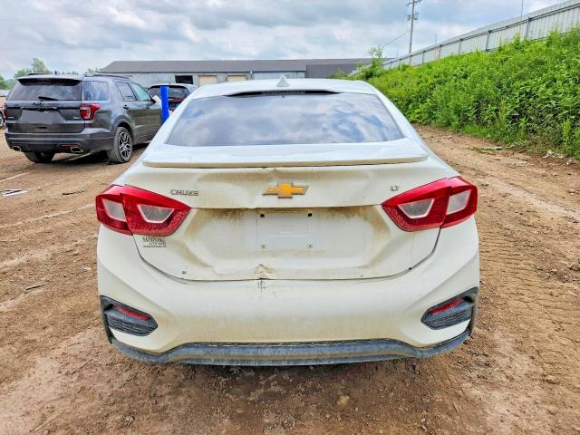 Aukcja sprzedaży 2017 Chevrolet Cruze, vin: 1G1BE5SM4H7218302, numer aukcji: 55816866