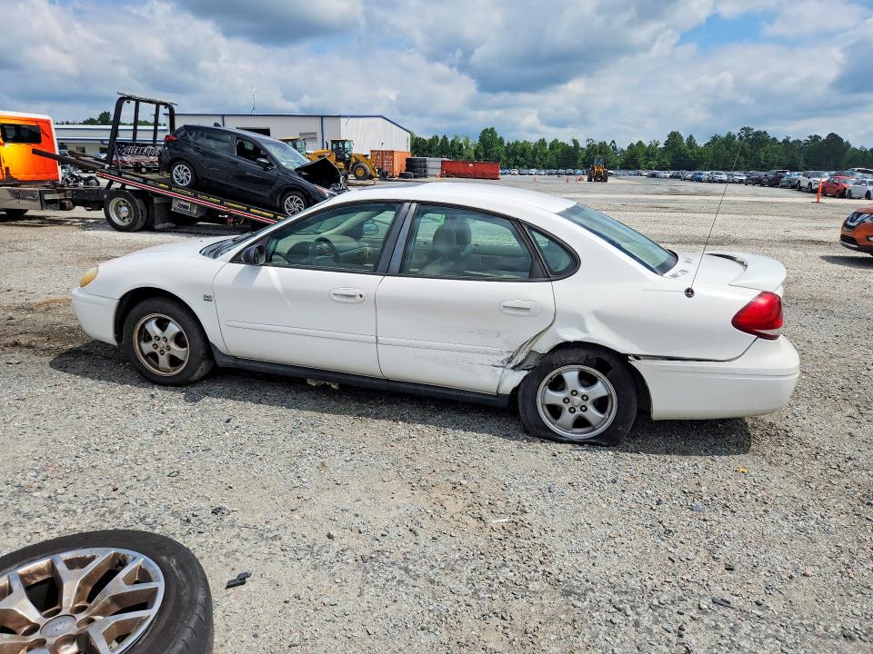 58919726 :رقم المزاد ، 1FAFP55S64A167045 vin ، 2004 Ford Taurus مزاد بيع