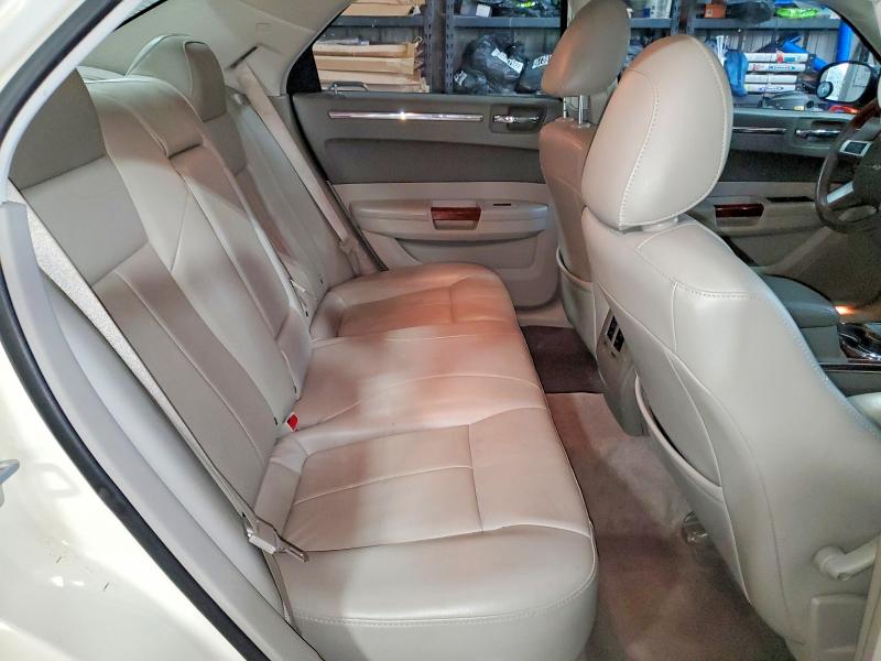 Продажа на аукционе авто 2010 Chrysler 300, vin: 2C3CA3CV5AH211120, номер лота: 58540146