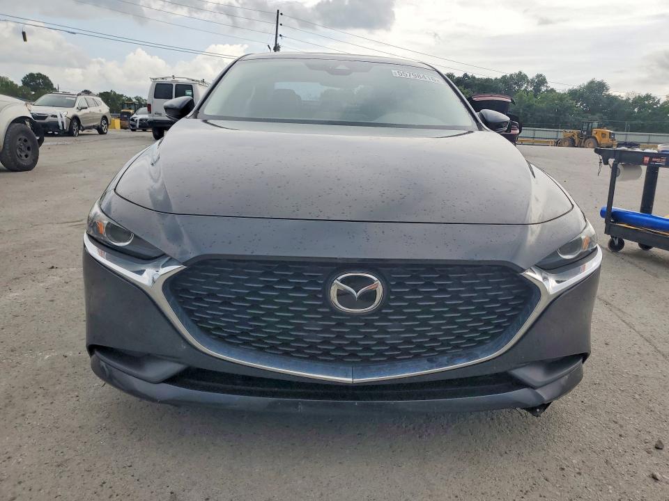 2021 Mazda 3 მანქანა იყიდება აუქციონზე, vin: JM1BPABL0M1313907, აუქციონის ნომერი: 55798416