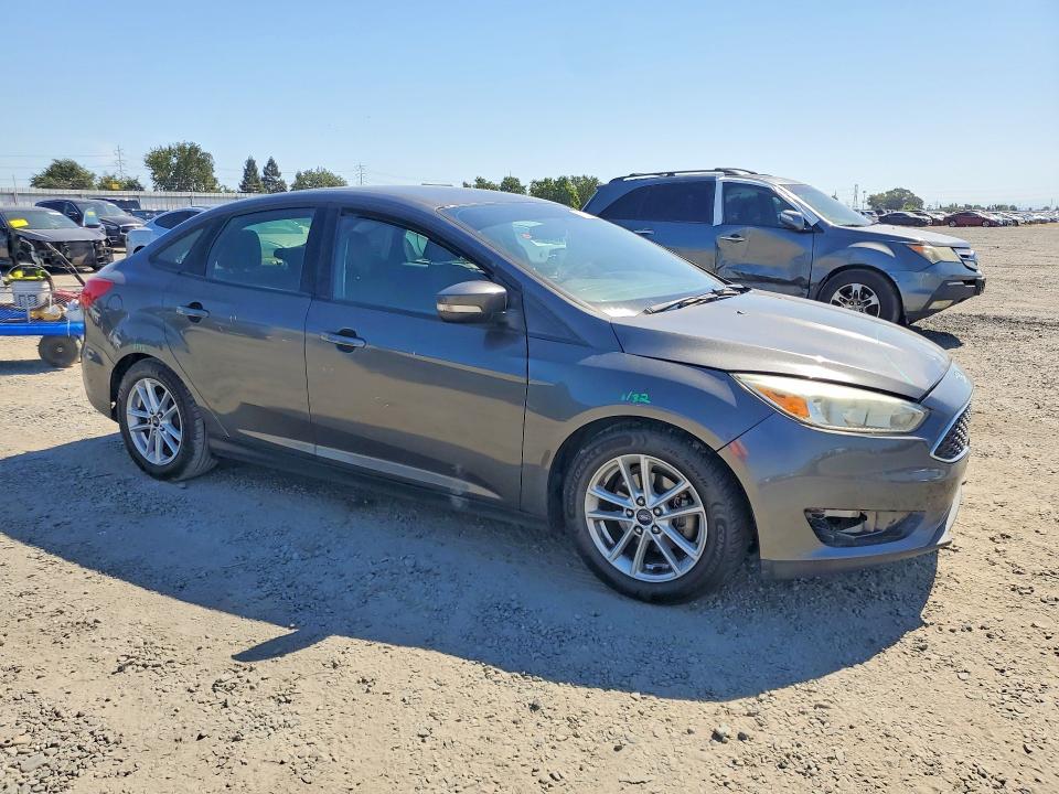 2015 Ford Focus მანქანა იყიდება აუქციონზე, vin: 1FADP3F2XFL207029, აუქციონის ნომერი: 57323136