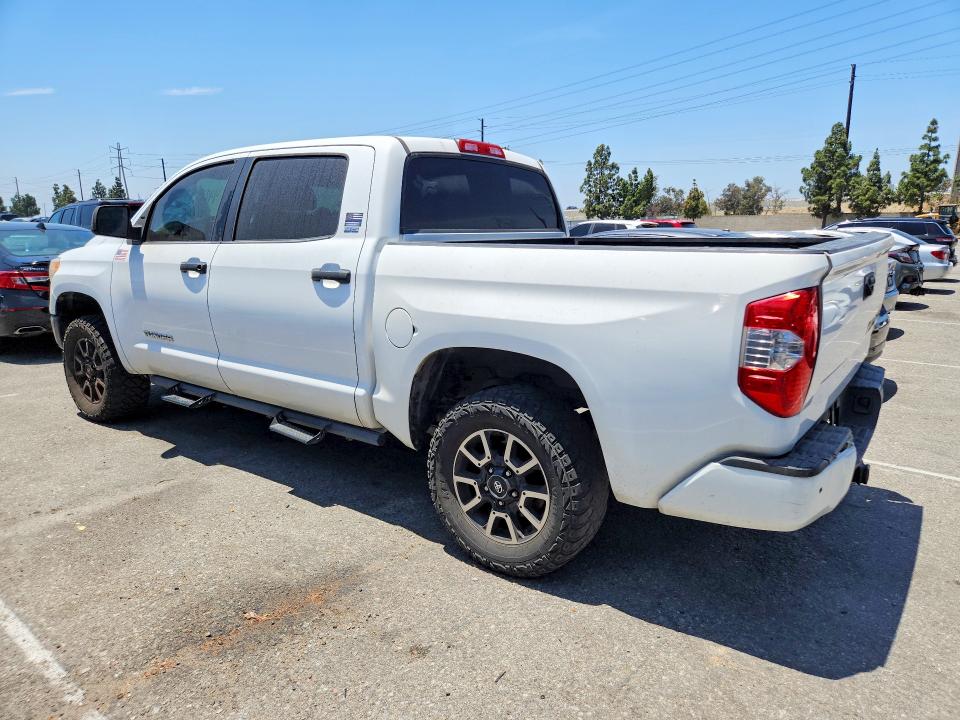 Продажа на аукционе авто 2016 Toyota Tundra, vin: 5TFEM5F11GX097718, номер лота: 55356516