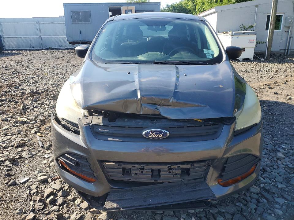 2015 Ford Escape მანქანა იყიდება აუქციონზე, vin: 1FMCU0F73FUA11674, აუქციონის ნომერი: 57347656
