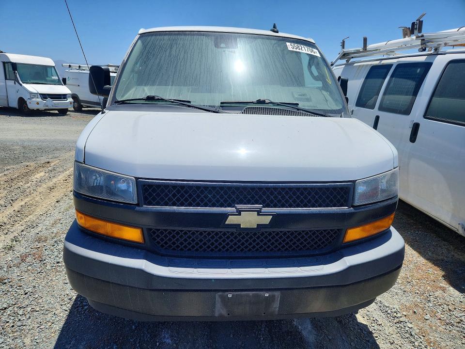 55821706 :رقم المزاد ، 1GCWGAF70M1153140 vin ، 2021 Chevrolet Express G2500 مزاد بيع