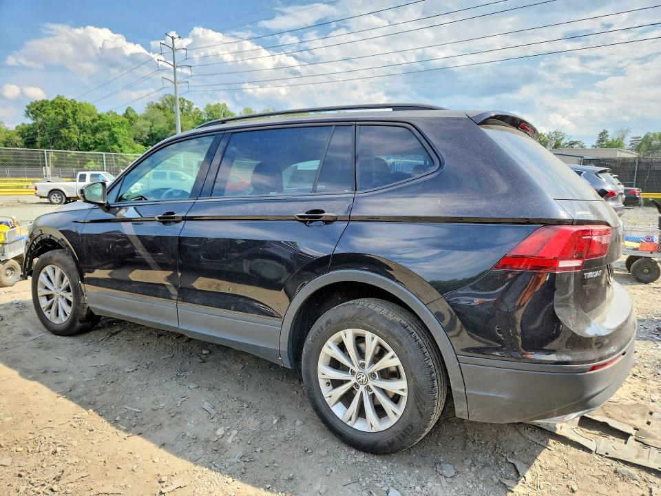 57579786 :رقم المزاد ، 3VV1B7AX0KM162800 vin ، 2019 Volkswagen Tiguan مزاد بيع