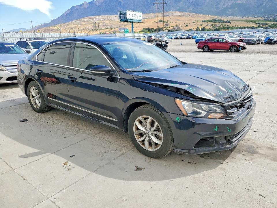 59248236 :رقم المزاد ، 1VWAS7A34GC041852 vin ، 2016 Volkswagen Passat مزاد بيع