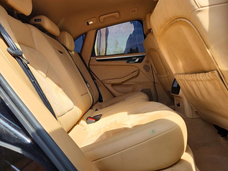 55467256 :رقم المزاد ، WP1AB2A59FLB51767 vin ، 2015 Porsche Macan مزاد بيع