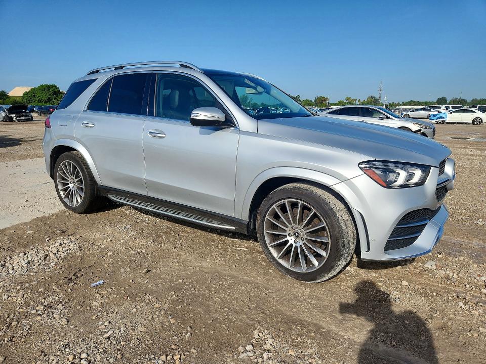 Продажа на аукционе авто 2020 Mercedes-benz Gle, vin: 4JGFB4JB5LA226315, номер лота: 58661576