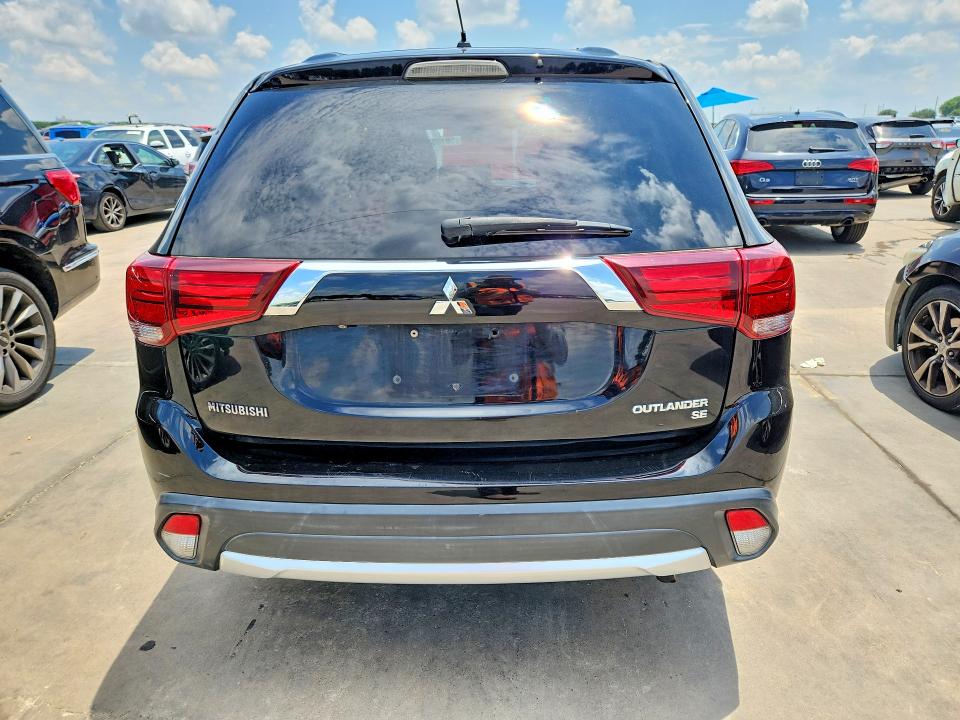 Продаж на аукціоні авто 2016 Mitsubishi Outlander, vin: JA4AD3A38GZ011797, номер лоту: 56105736