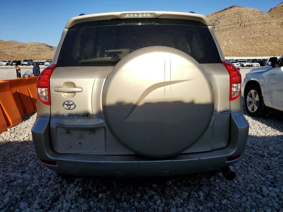 56040236 :رقم المزاد ، JTMBK31V386028284 vin ، 2008 Toyota Rav4 مزاد بيع