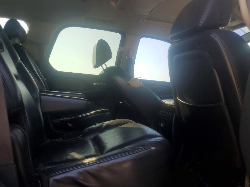 2007 Cadillac Escalade მანქანა იყიდება აუქციონზე, vin: 1GYEC63857R301736, აუქციონის ნომერი: 56753576