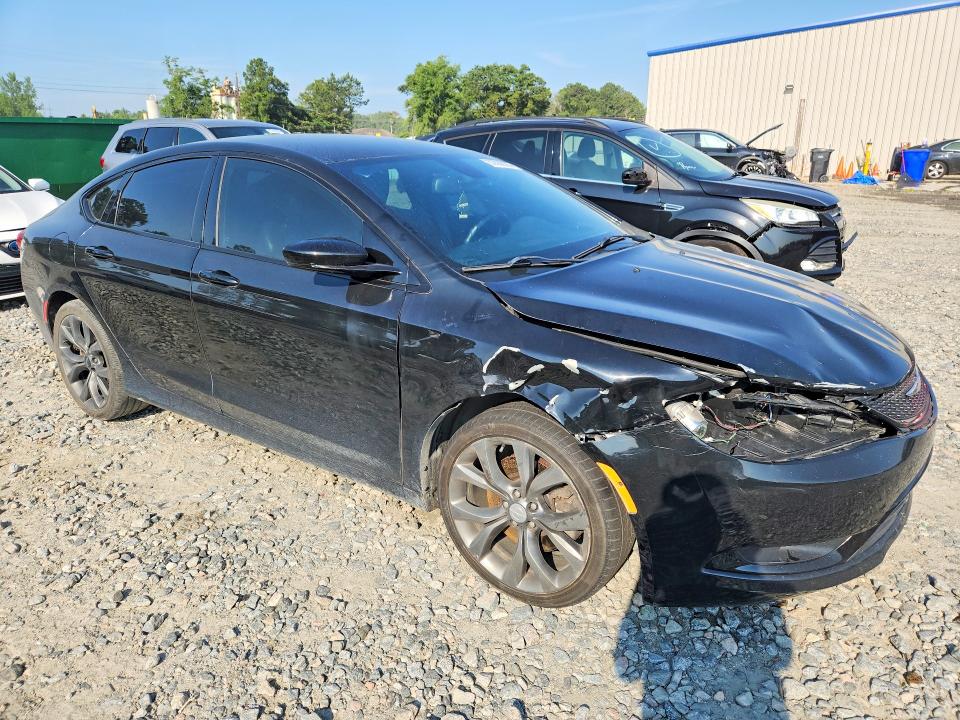 57362026 :رقم المزاد ، 1C3CCCBB7FN573112 vin ، 2015 Chrysler 200 مزاد بيع