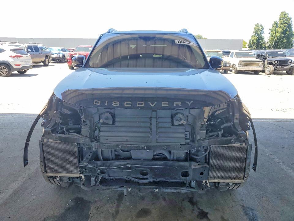 55657576 :رقم المزاد ، SALRR2RV2JA074595 vin ، 2018 Land Rover Discovery مزاد بيع