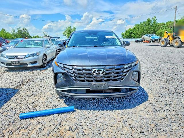 58497106 :رقم المزاد ، 5NMJACAE9PH193661 vin ، 2023 Hyundai Tucson مزاد بيع