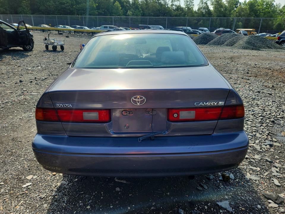 1998 Toyota Camry მანქანა იყიდება აუქციონზე, vin: 4T1BG22K6WU244294, აუქციონის ნომერი: 57049876