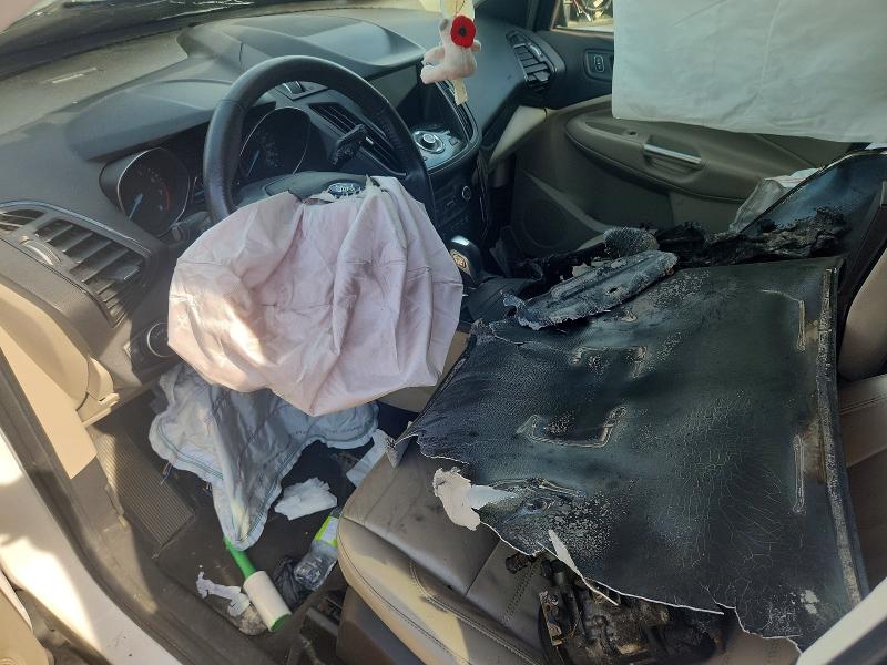 Продажа на аукционе авто 2019 Ford Escape, vin: 1FMCU9J94KUB16439, номер лота: 58973136