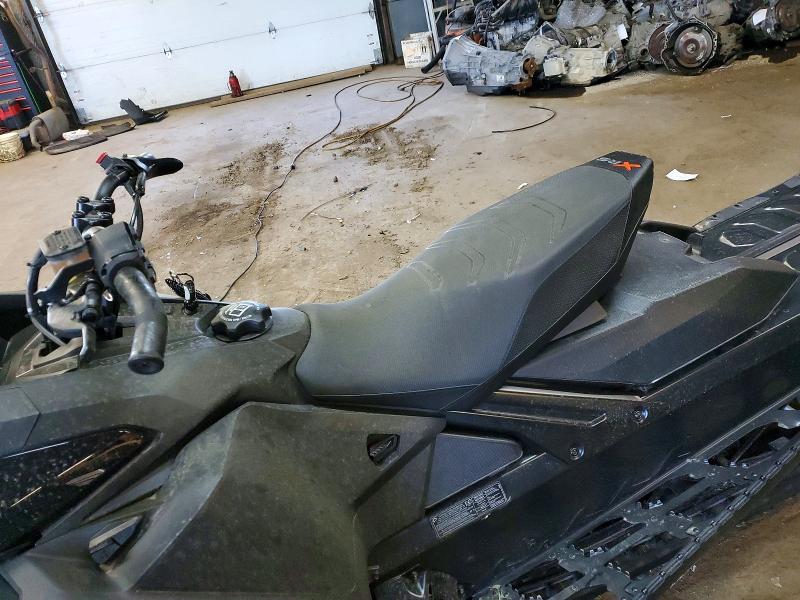54873046 :رقم المزاد ، 2BPSUYRL8RV000024 vin ، 2024 Ski-doo Backcountry X-rs 850 مزاد بيع