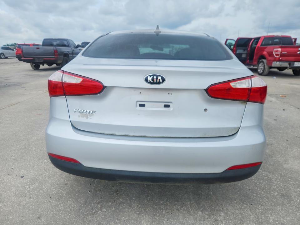 Продажа на аукционе авто 2015 Kia Forte, vin: KNAFK4A61F5407395, номер лота: 56047876
