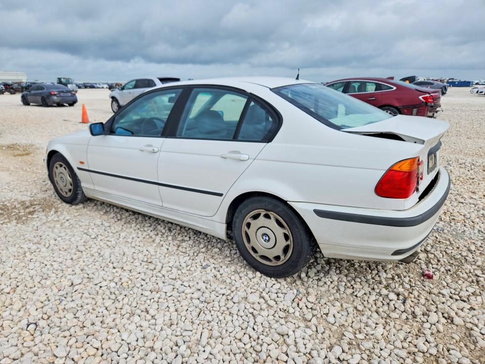 56634536 :رقم المزاد ، WBAAN3340YNC90129 vin ، 2000 Bmw 323 مزاد بيع