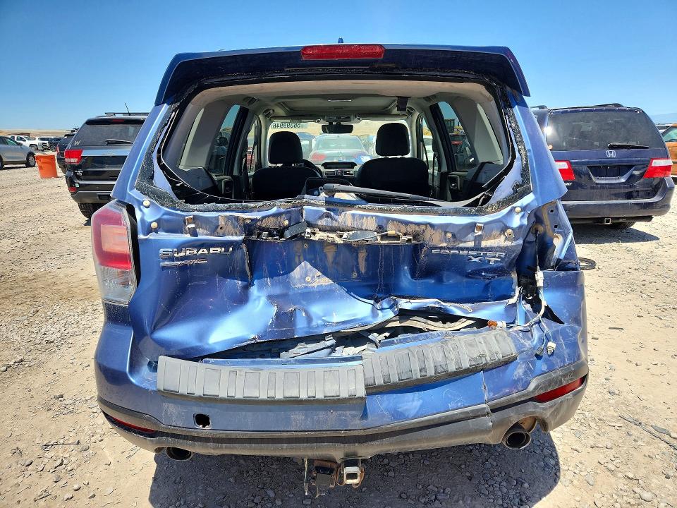 56399946 :رقم المزاد ، JF2SJGEC8HH401747 vin ، 2017 Subaru Forester مزاد بيع