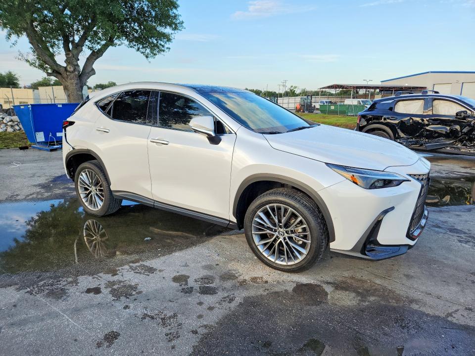 Aukcja sprzedaży 2022 Lexus Nx, vin: 2T2HKCEZ5NC007105, numer aukcji: 57137026