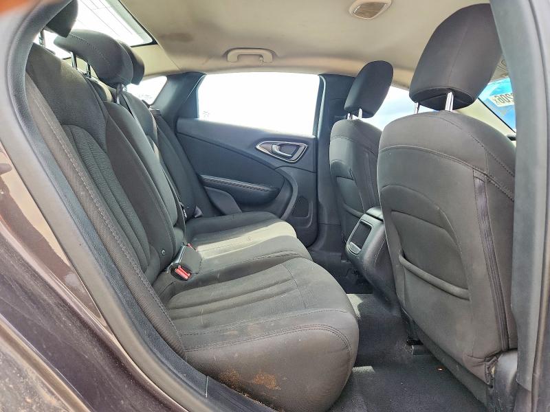 Продаж на аукціоні авто 2016 Chrysler 200, vin: 1C3CCCAB8GN133354, номер лоту: 55772206