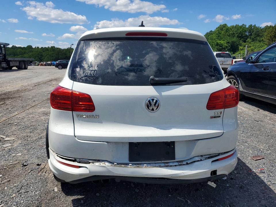 Продажа на аукционе авто 2017 Volkswagen Tiguan, vin: WVGUV7AX8HW505828, номер лота: 58687656