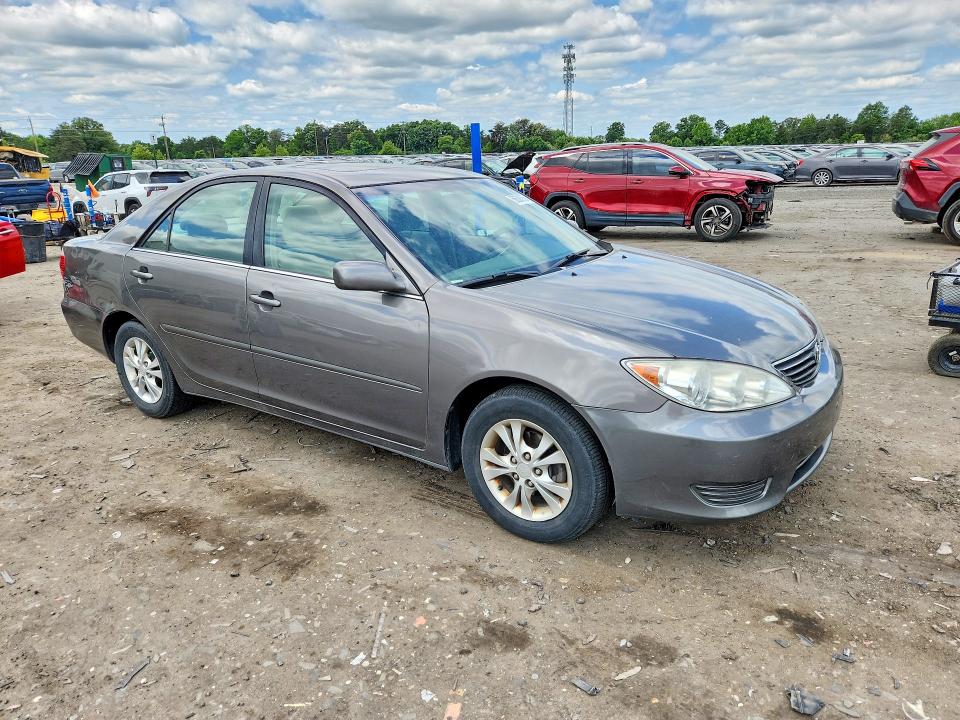 56638256 :رقم المزاد ، 4T1BF32K36U627411 vin ، 2006 Toyota Camry مزاد بيع