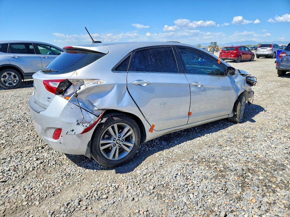 2016 Hyundai Elantra Gt მანქანა იყიდება აუქციონზე, vin: KMHD35LH9GU265604, აუქციონის ნომერი: 56133406