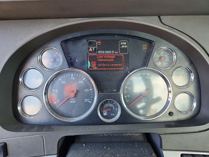 Продаж на аукціоні авто 2016 Kenworth T680, vin: 1XKYA48X8GJ496439, номер лоту: 57909376