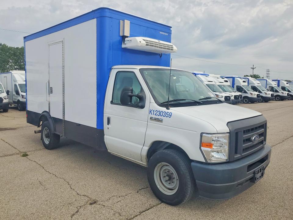 2023 Ford Econoline მანქანა იყიდება აუქციონზე, vin: 1FDWE3FK2PDD32087, აუქციონის ნომერი: 55891216