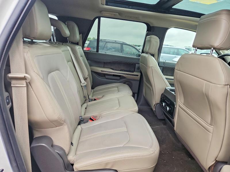 Продажа на аукционе авто 2018 Ford Expedition Max, vin: 1FMJK2AT2JEA21046, номер лота: 56243556
