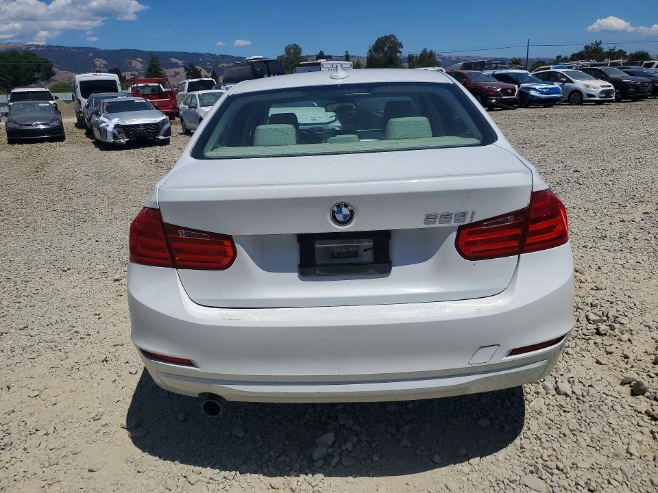 Продаж на аукціоні авто 2013 Bmw 320, vin: WBA3B1C50DF462207, номер лоту: 85604415