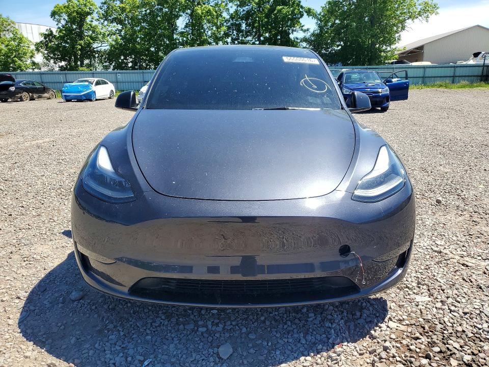 2024 Tesla Model Y მანქანა იყიდება აუქციონზე, vin: 7SAYGDEFXRA282987, აუქციონის ნომერი: 55500616